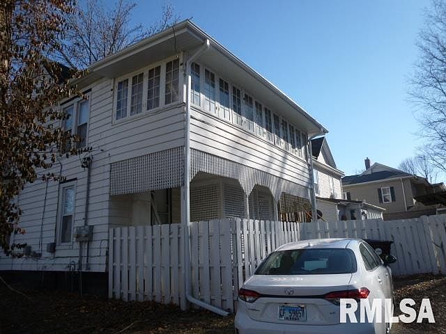 2nd image of 315 N Diamond St