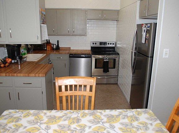 5th image of 16728 Tinley Park Dr