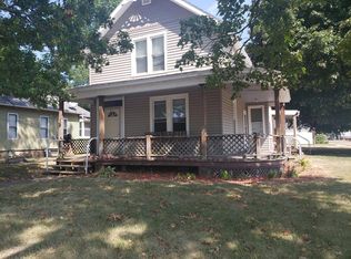 1102 1st Ave, Sterling, IL 61081