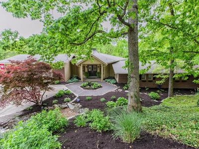 9548 Sunny Creek Ln, Saint Louis, MO, 63127