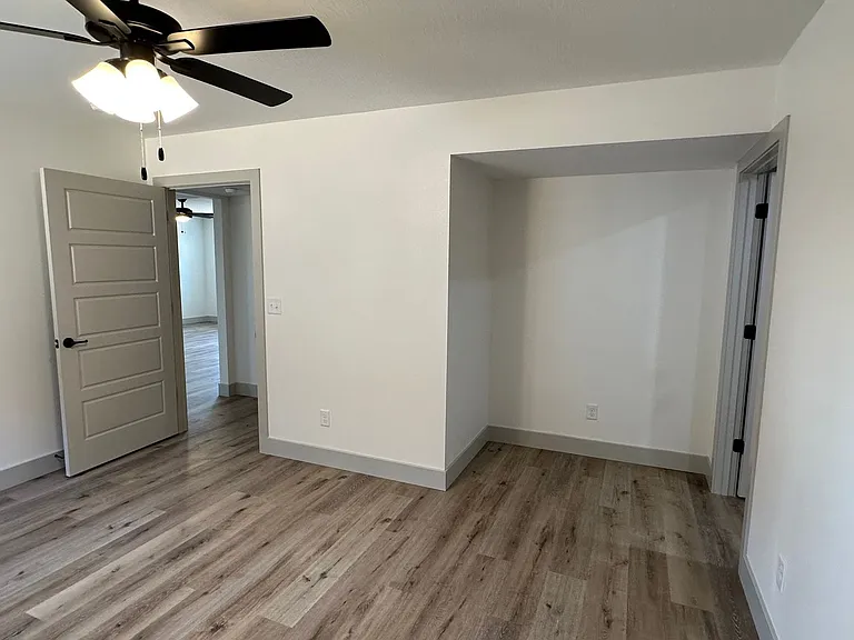 932 Cottage Hill Way — Photo 105