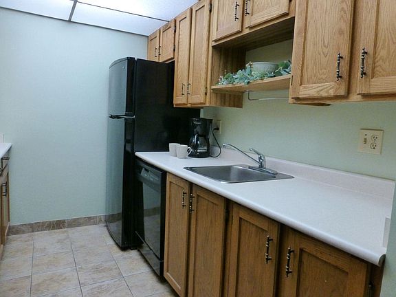 3rd image of 13819 100th Ave #2103