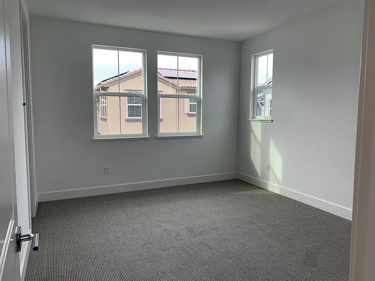 1445 S Durant Ter — Photo 8