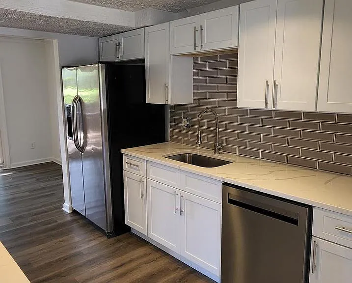 19 Wedgedale Dr — Photo 10