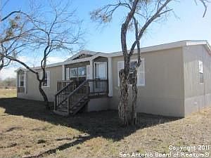 3rd image of 805 County Road 3821