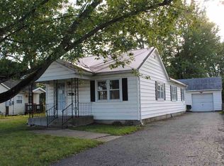 1909 Maple St, Auburn, IN 46706
