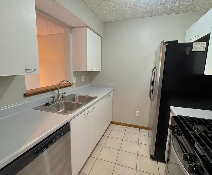 5643 Barney Ln — Photo 8