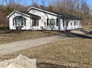 5783 W River Rd NE, Belmont, MI 49306
