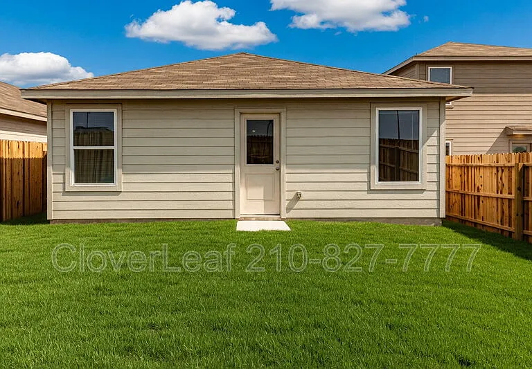 7922 Biggio Ln — Photo 31