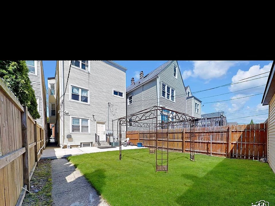 1st image of 3709 N Troy St Floor 3