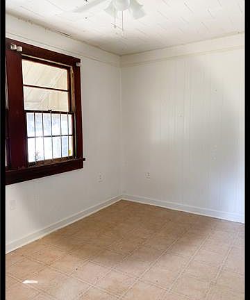 3rd image of 528 Bouny St APT B