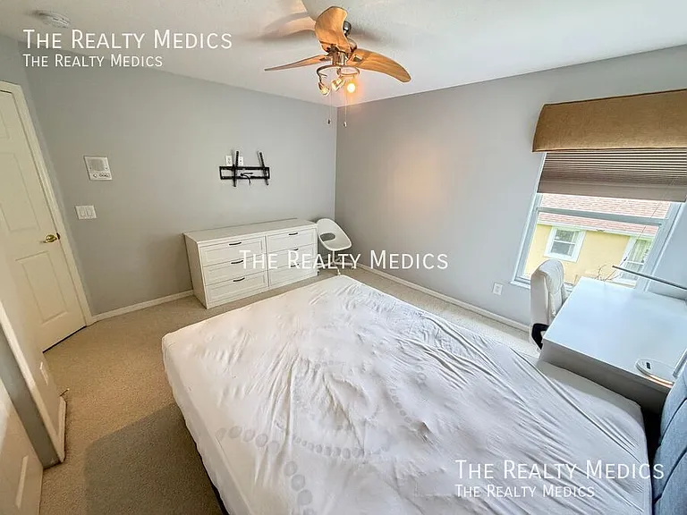 1565 The Oaks Blvd — Photo 52