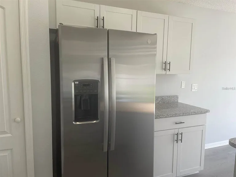 2421 Ashecroft Dr — Photo 12