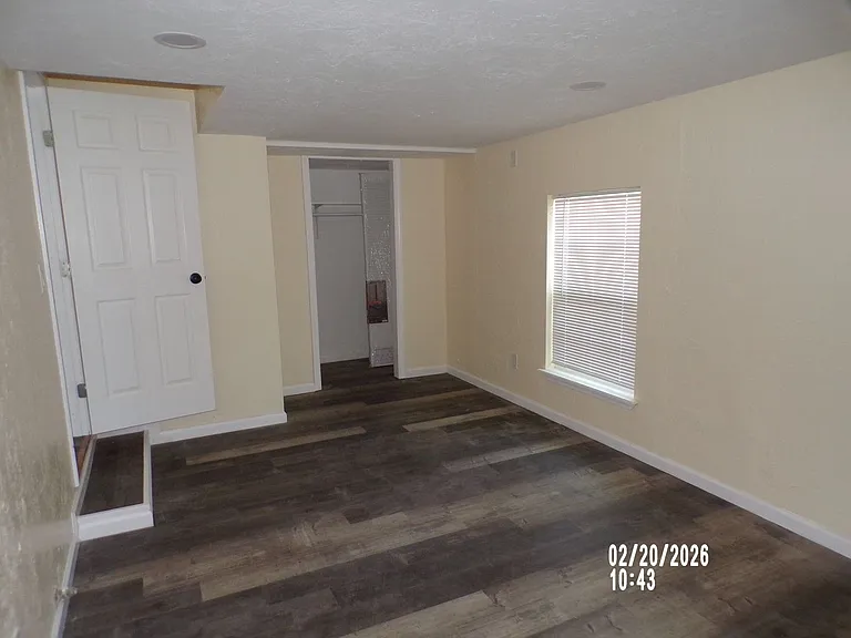 1214 NW Lincoln Ave — Photo 11
