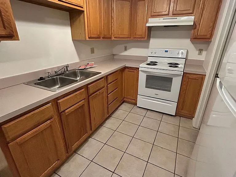 689 Animas View Dr #17 — Photo 2