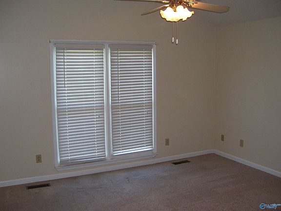 2nd image of 211 Arrowfeather Dr NE