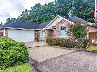 145 Harmony Dr, Lumberton, TX 77657
