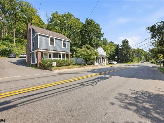 2nd image of 70 Main St