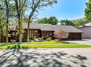 8020 134th St W, Apple Valley, MN 55124