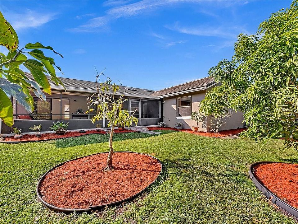 2nd image of 11841 NW 24th Street