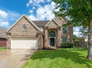 5019 Pin Oak Dr, Pasadena, TX 77505