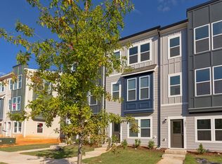 1949 Robin Hill Ln, Raleigh, NC 27610