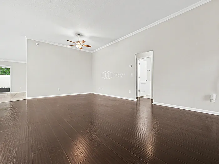 6214 Rolling Tree St — Photo 4