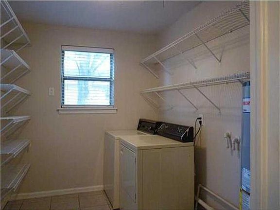 5th image of 1031 Brockenbraugh Ct