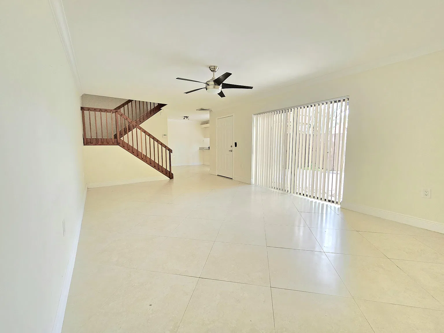 2 bed, 2.5 bath, 1288 sqft, $2,250 — Photo 4
