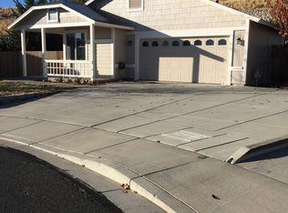 7290 Ishi Point Ct, Reno, NV 89523