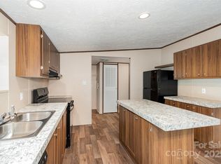 1789 Doe Ct, Iron Station, NC 28080