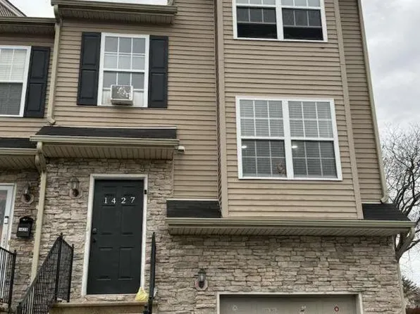 1427 Canal St, Northampton, PA 18067