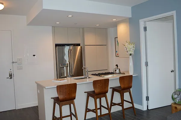 Rented by Lalezarian Properties | media 18