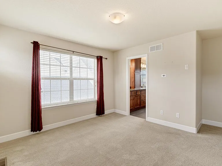 3230 Spruce St — Photo 18