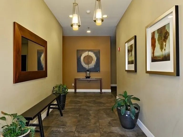 621 5th Ave N #208 — Photo 12