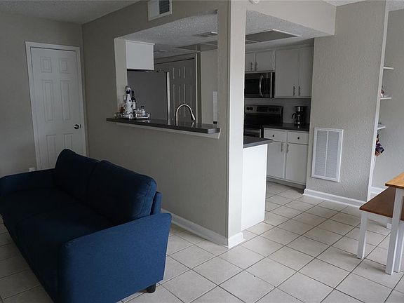 4th image of 5630 Birchmont Dr Unit 24-5630B