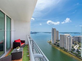 325 Biscayne Blvd #3915, Miami, FL 33130