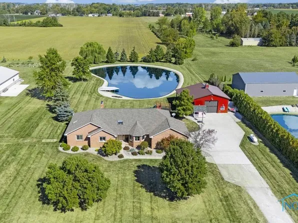 10461 Brown Rd, Curtice, OH 43412