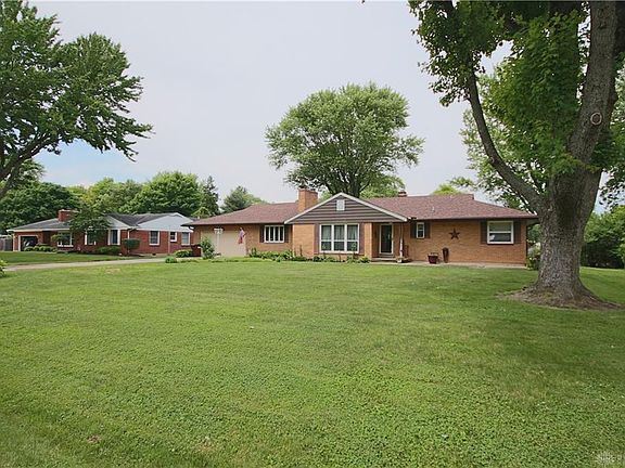 2nd image of 3616 Napanee Dr