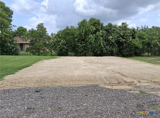 502 E Avenue R, Belton, TX 76513