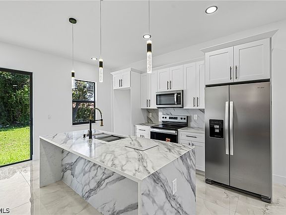 5th image of 3415 4th St W