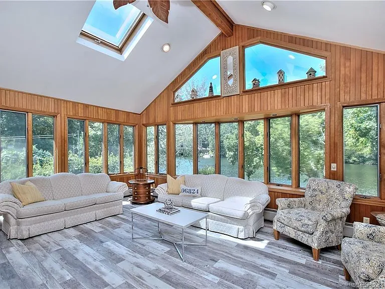 151 Sasapequan Rd — Photo 6