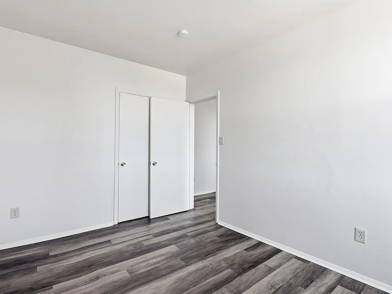 101 West Main St — Photo 18