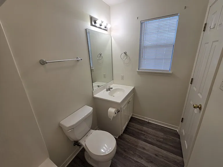 22 Hunter Ln #22A — Photo 9