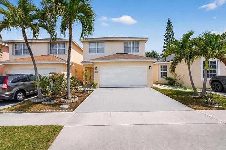 4131 Eastridge Cir — Photo 37