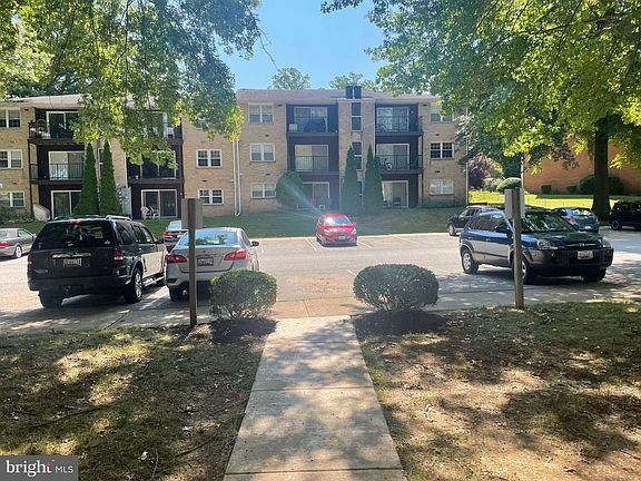 2nd image of 218B Crocker Dr #218-B