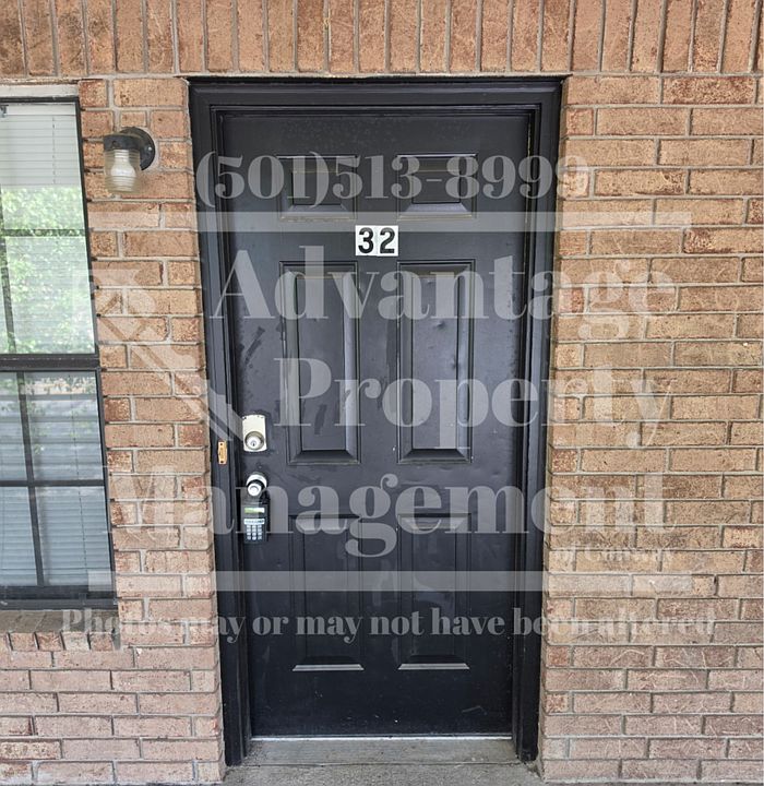 1st image of 1955 Keathley Dr #32