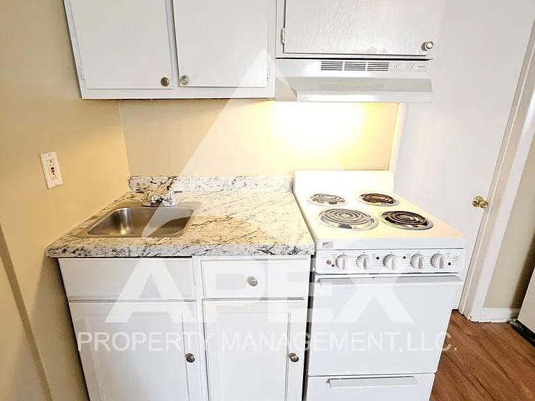 Springdale Apartments — Photo 21