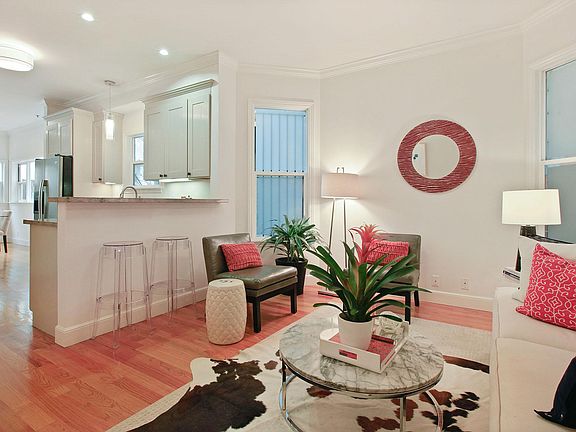 2nd image of 1352A Stevenson St #A