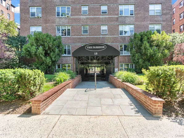 12 Westchester Avenue #6F, White Plains, NY 10601